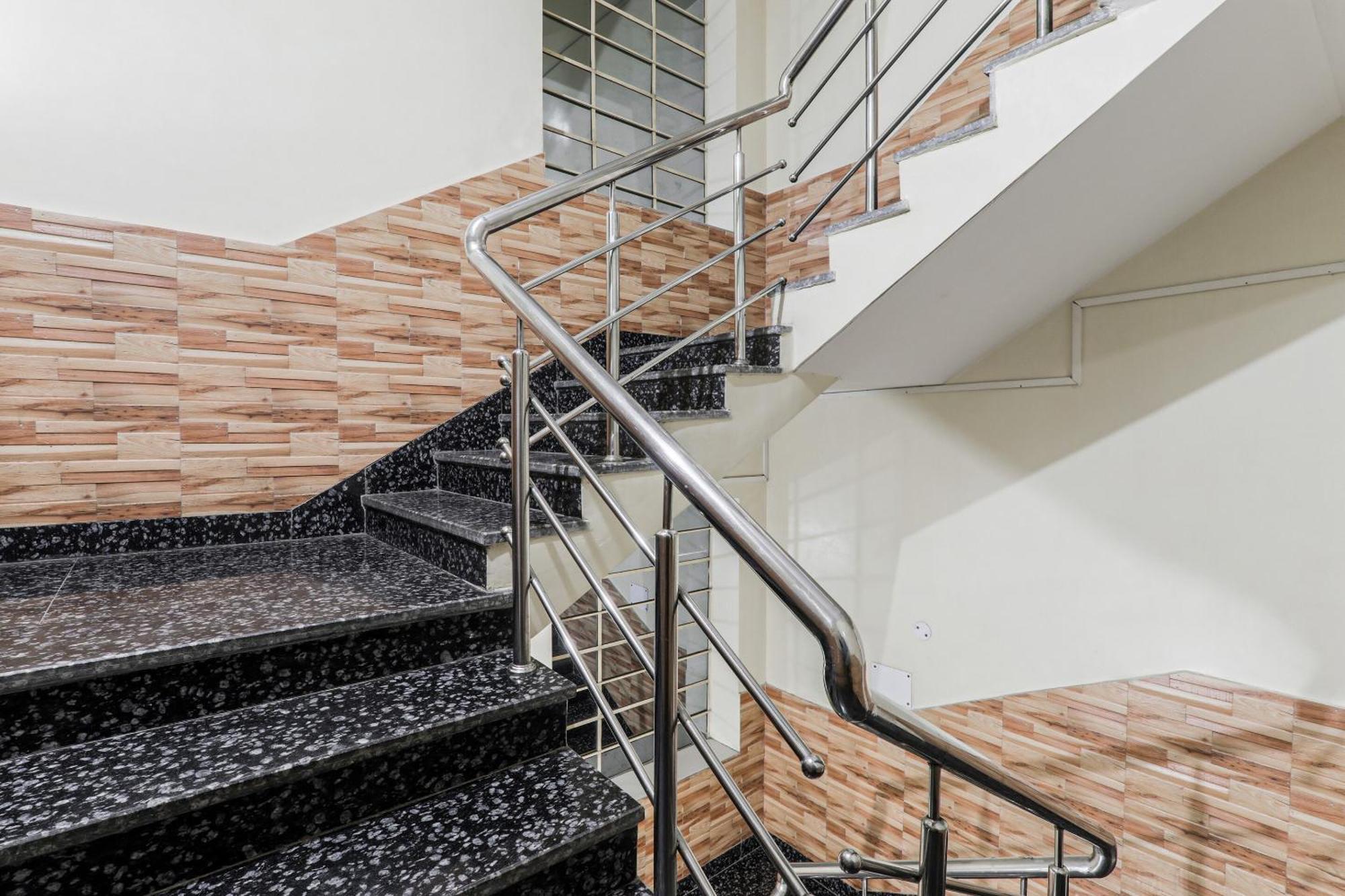 ג'משדפור Hotel O Jagbamda מראה חיצוני תמונה